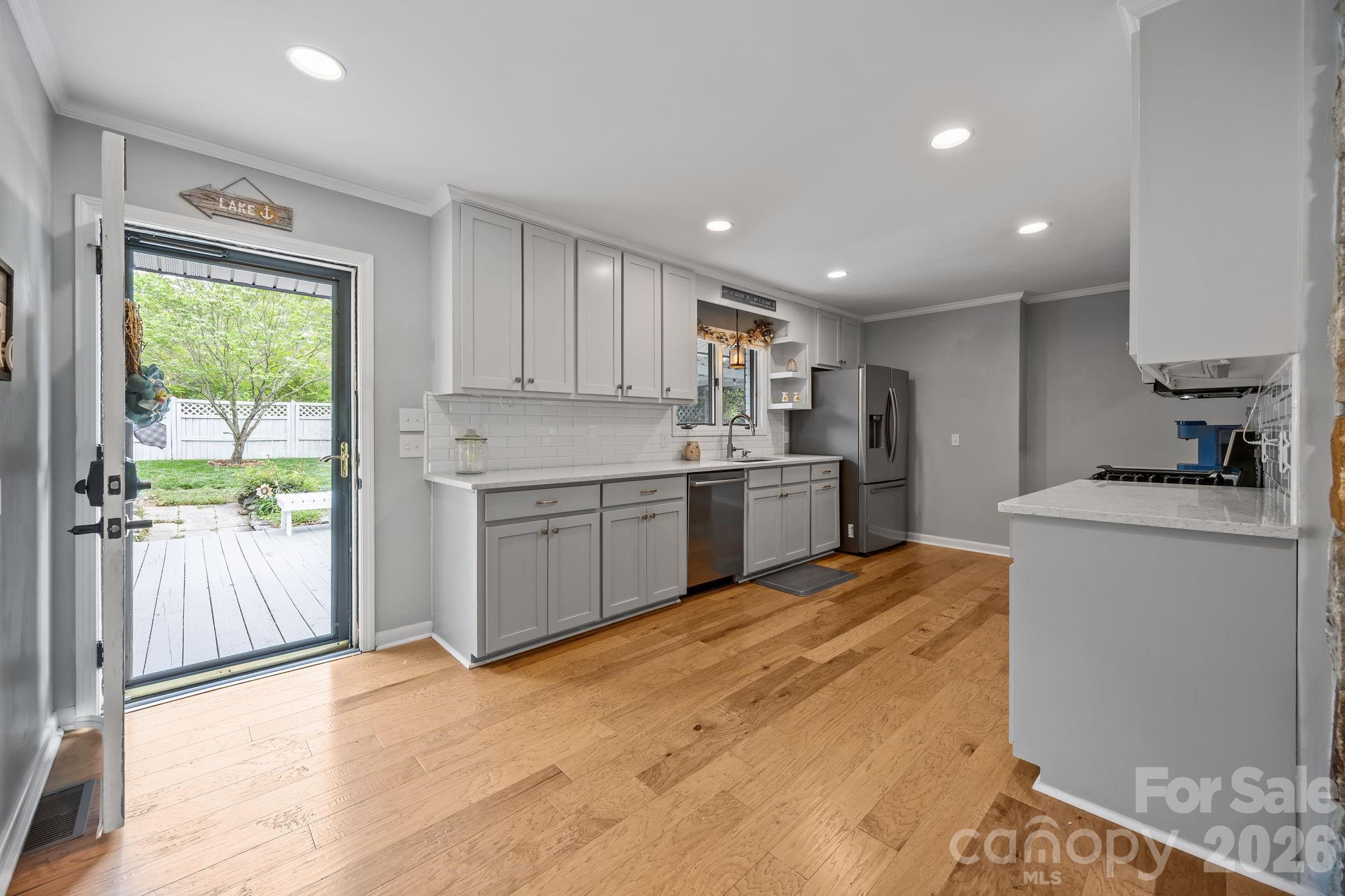 Turner Beach - Residential