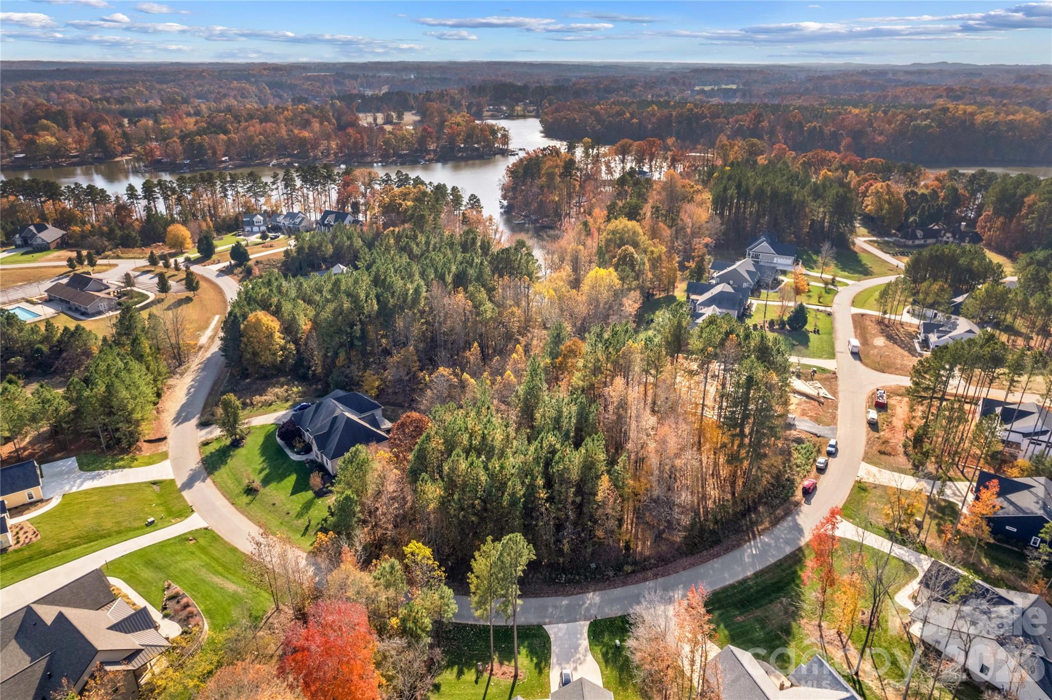 589 Sunset Pointe Drive
