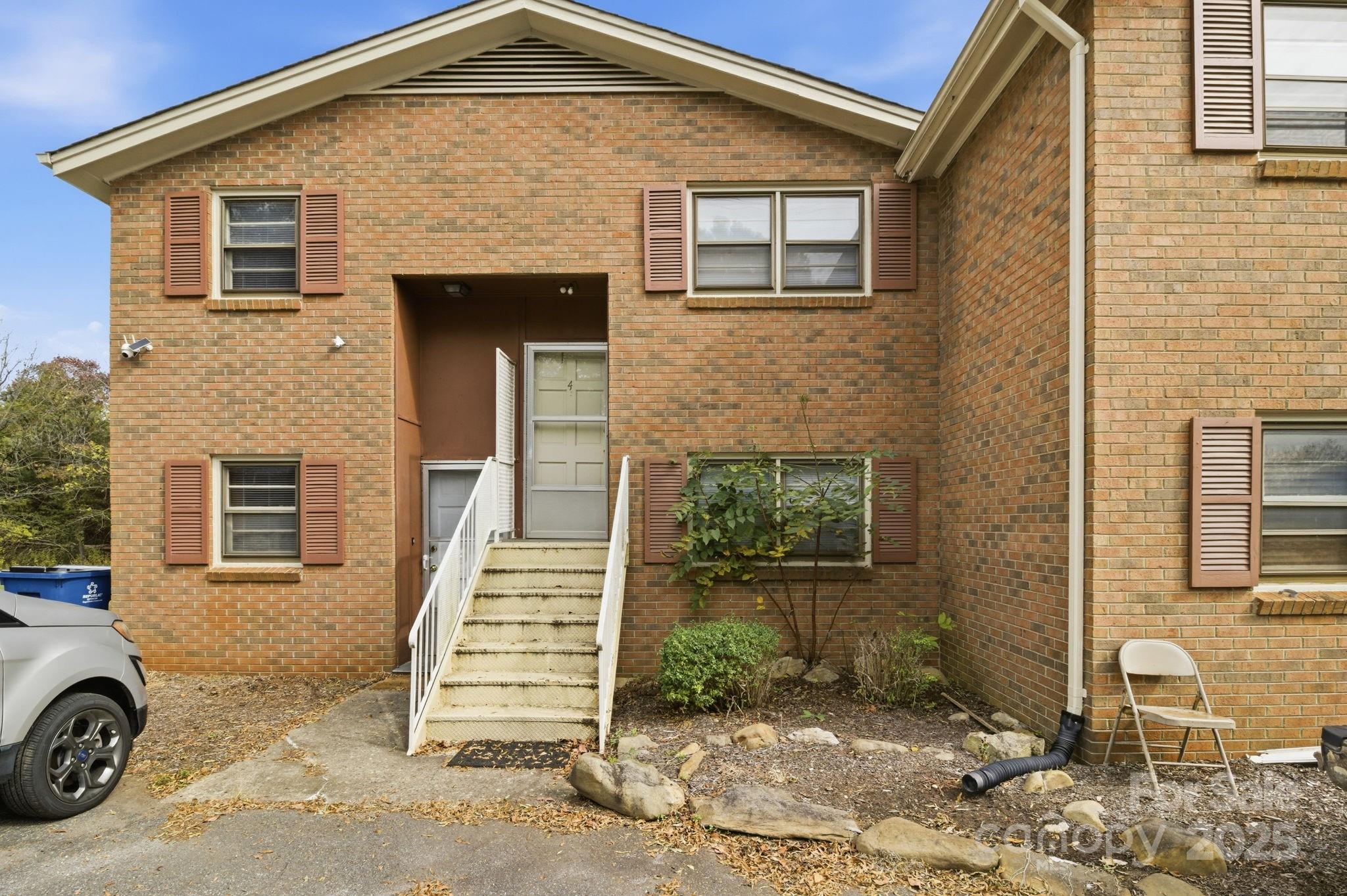 3770-3776 County Home Road