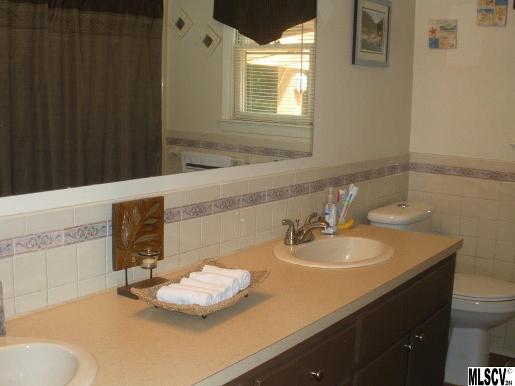 Tanglewood Park - Residential