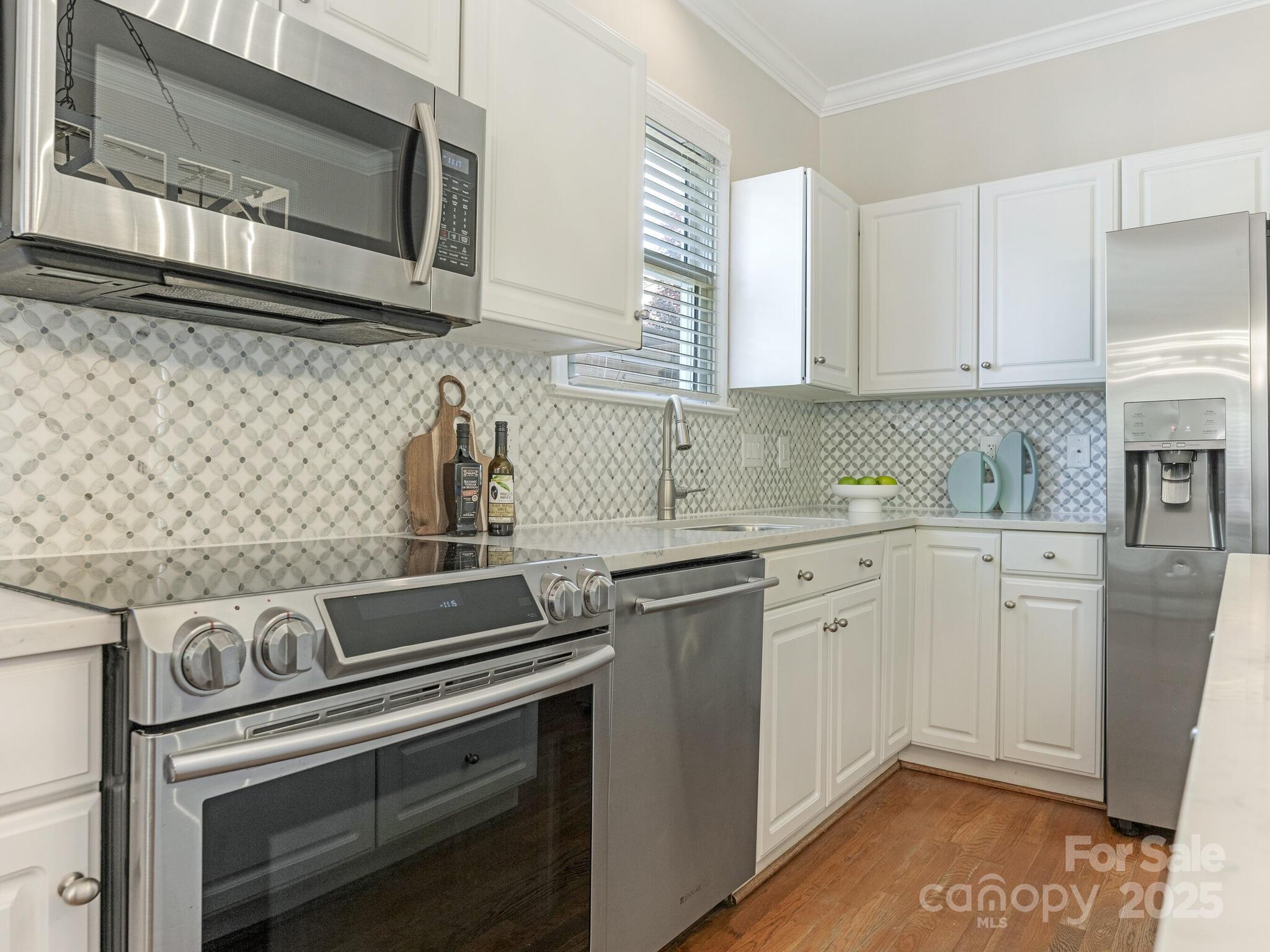 Beverly Crest - Residential