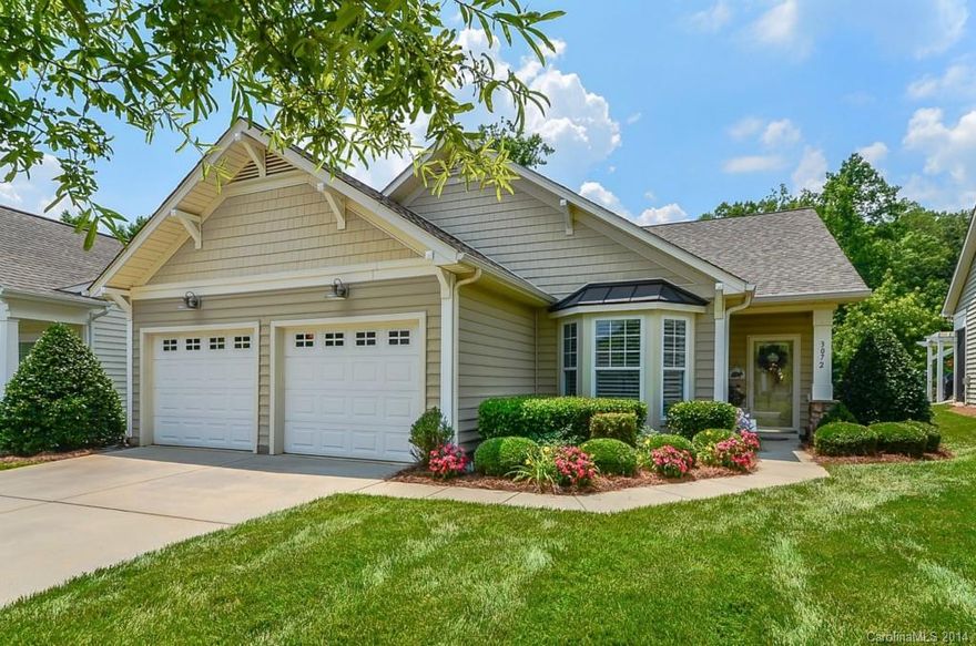 Absolutely stunning ranch home that shows like a model.  Beautiful 42" Maple kitchen cabinets and gas range.  Hardwoods and ceramic tile throughout,  Great paver patio with retractable awning overlooking wonderfully maintained and lush backyard surrounded by wrought iron fencing.  NEW roof 2012.  Maintenance free living at its best!  Show your buyers today...they will not be disappointed!