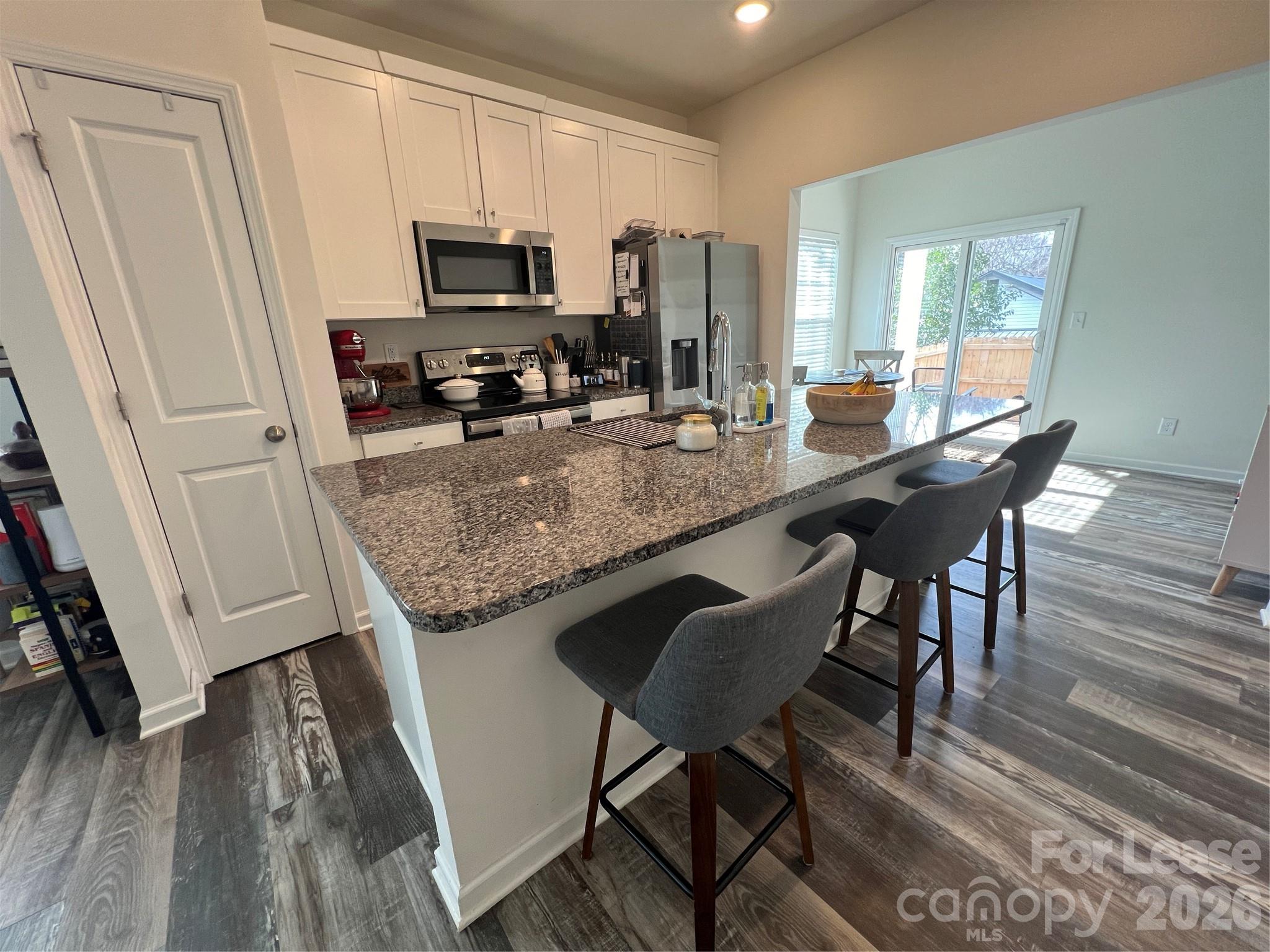 19505 Meridian Street