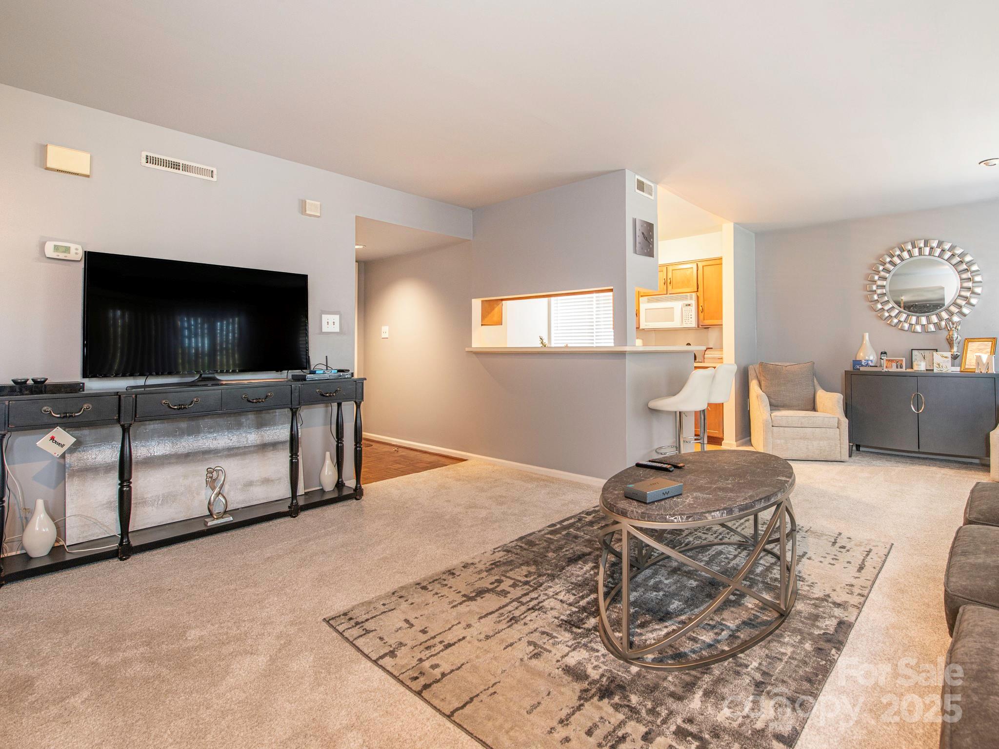 5719 Dockside Drive 1102