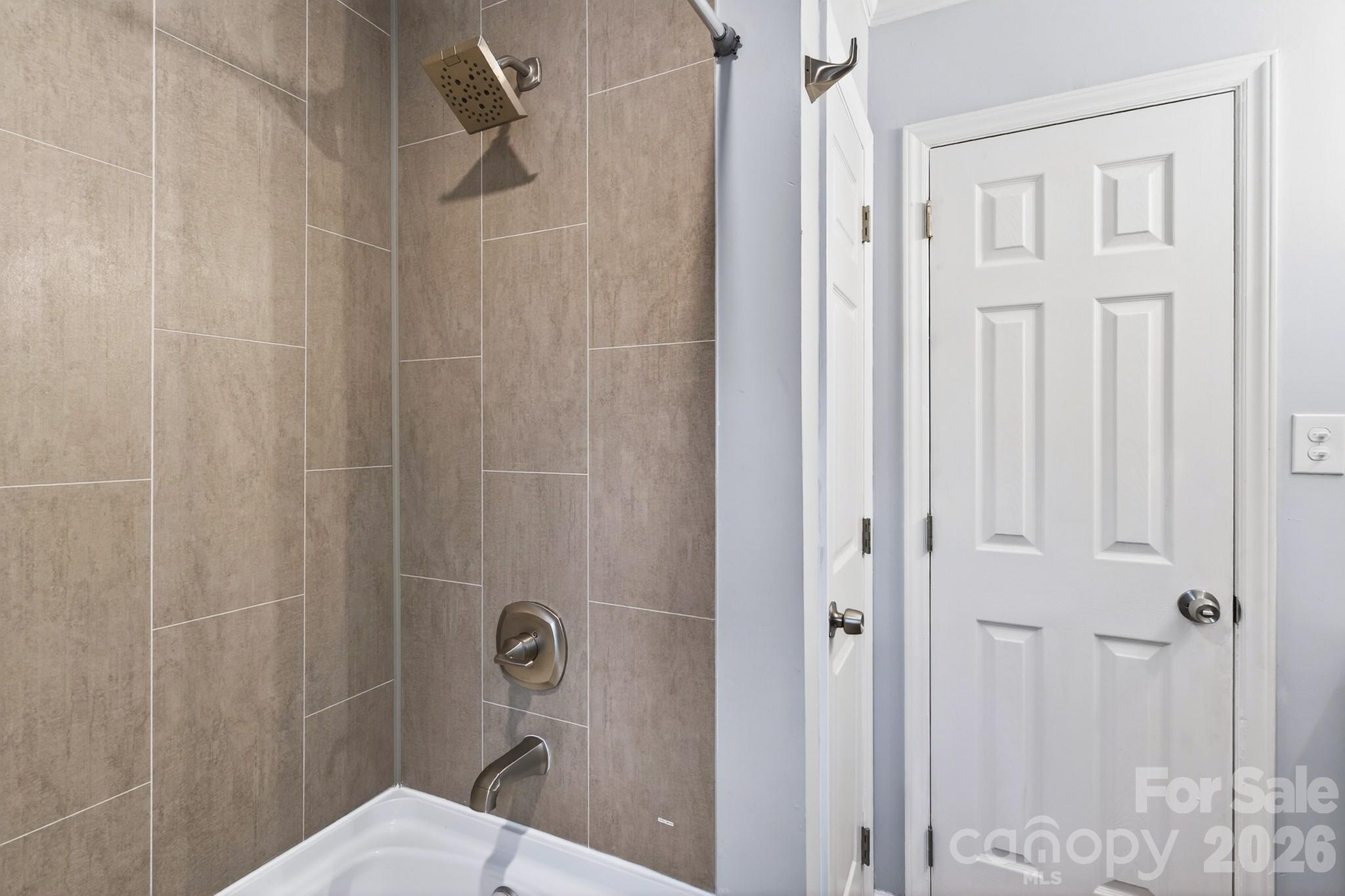 Creekside - Residential