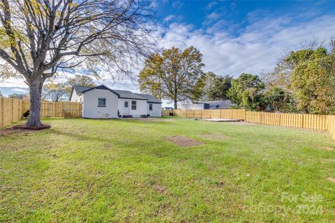 A home in Huntersville