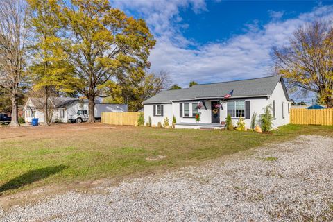 A home in Huntersville