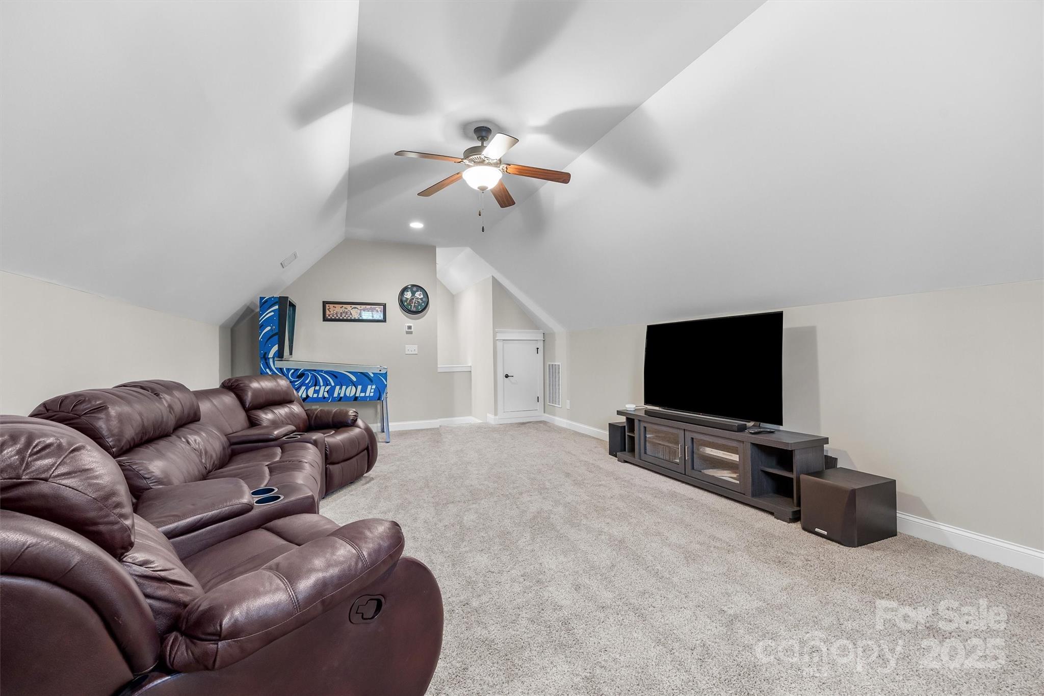 Riverchase Estates - Residential