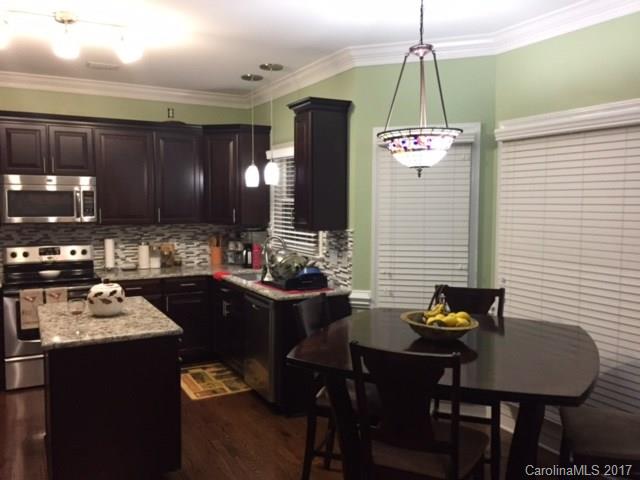 VanderLakes - Residential