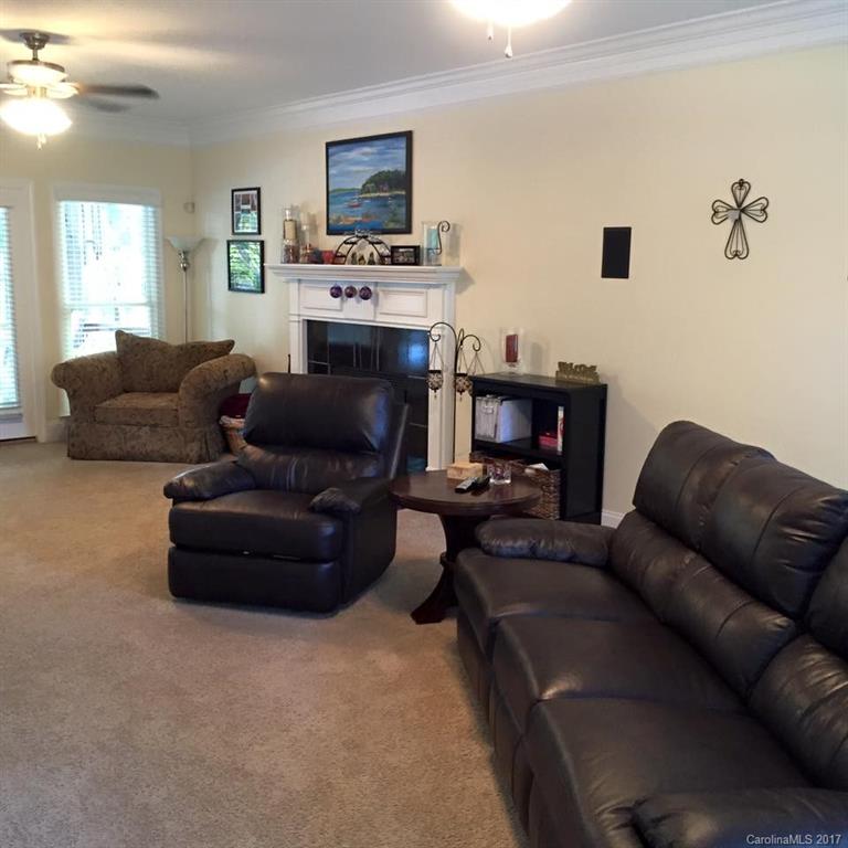 VanderLakes - Residential