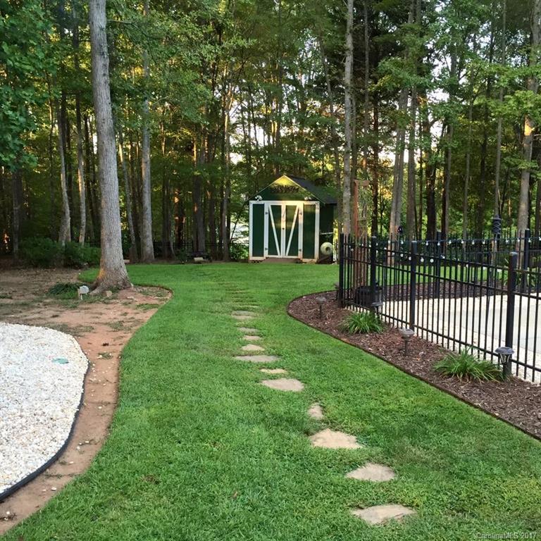 VanderLakes - Residential