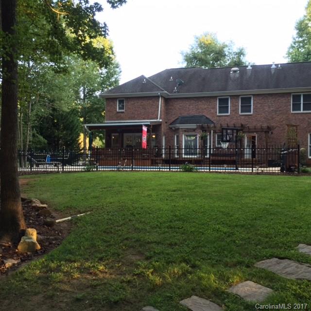 VanderLakes - Residential