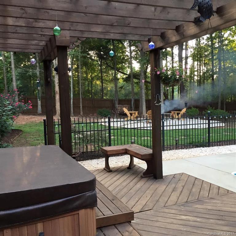 VanderLakes - Residential