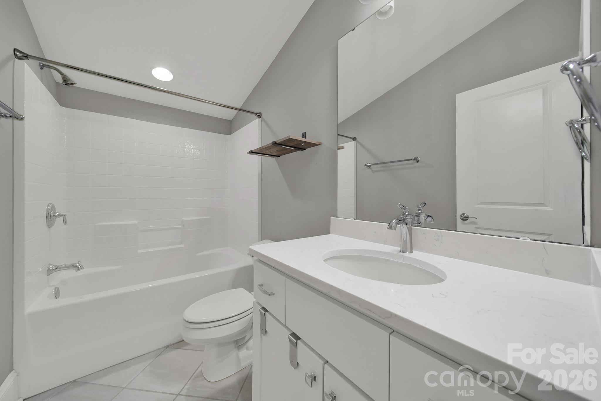 Henrys Glen - Residential