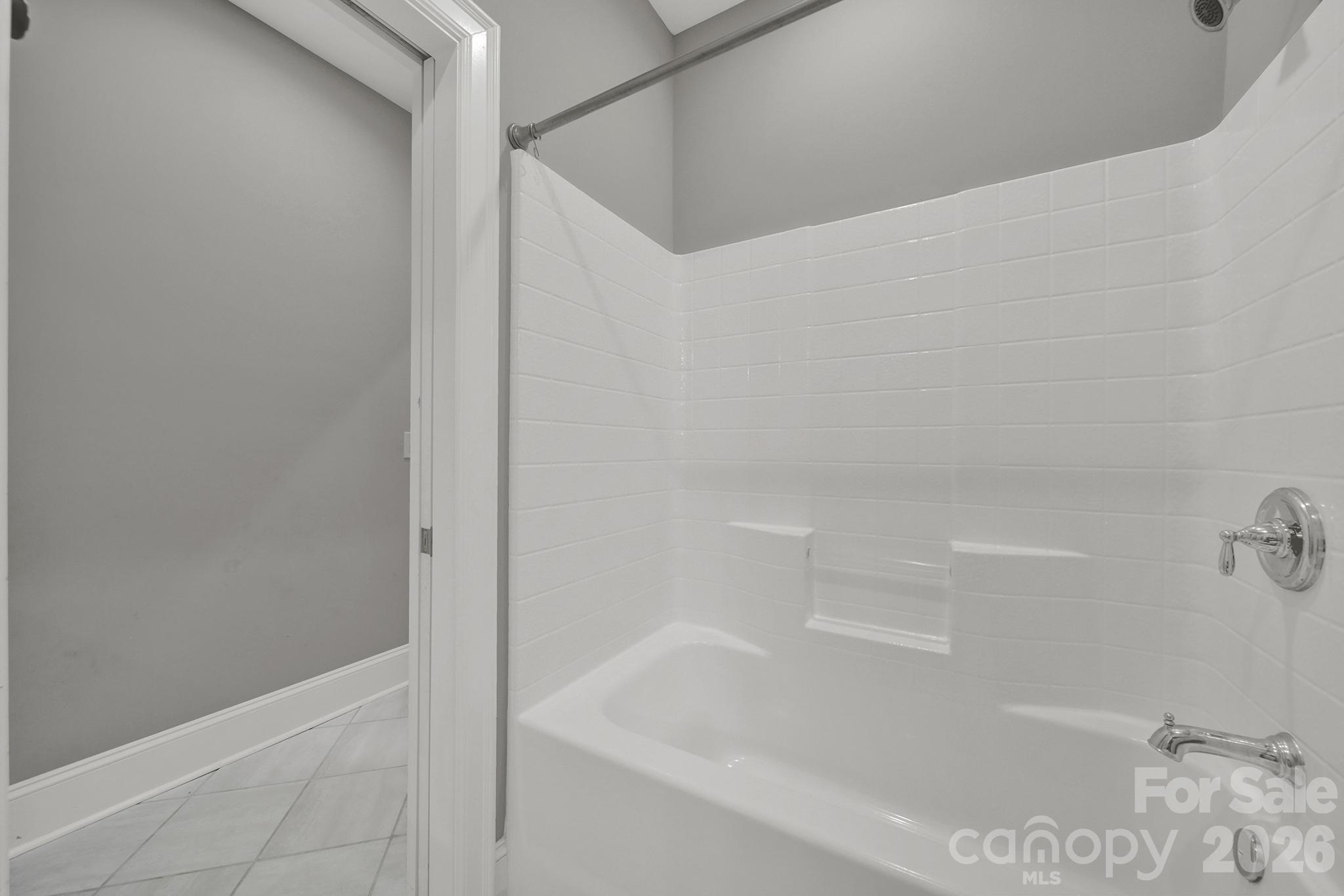 Henrys Glen - Residential