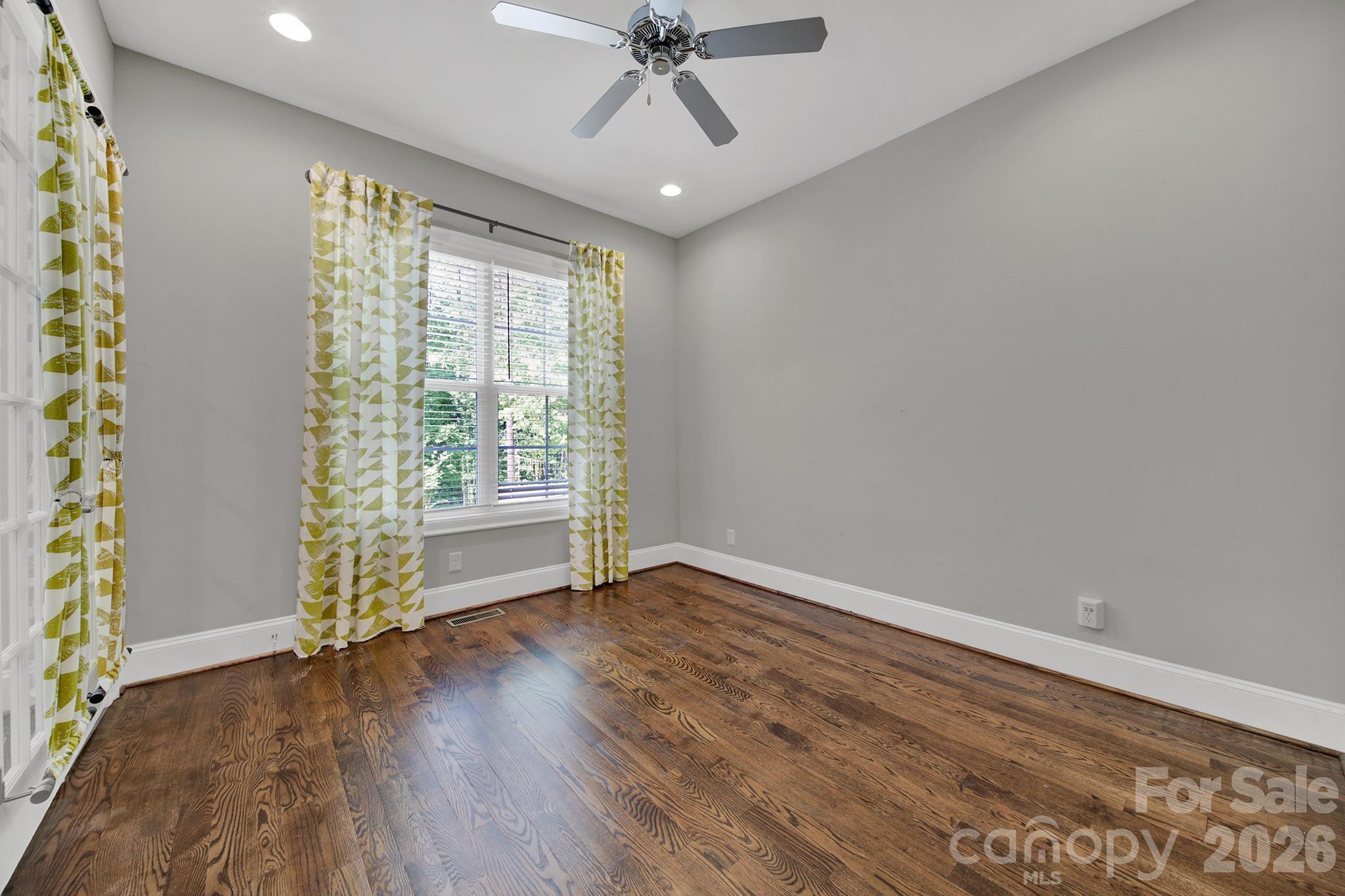 Henrys Glen - Residential