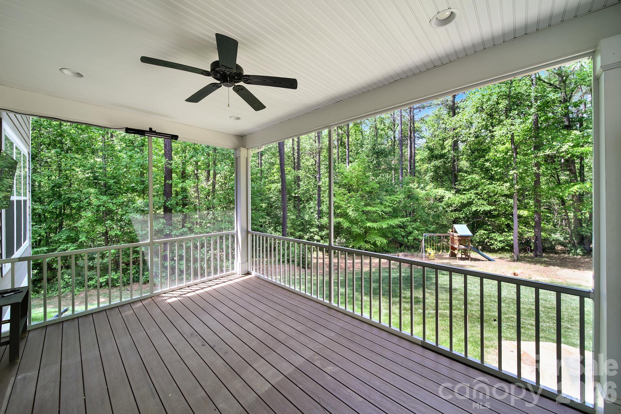 Henrys Glen - Residential