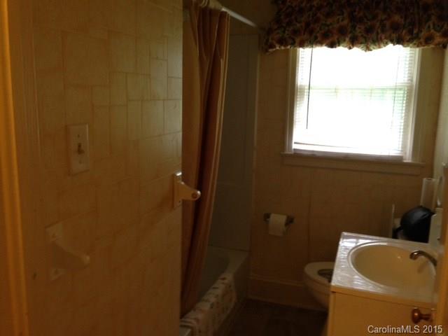 Country Club Hills - Residential