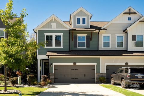 2523 Lola Avenue Charlotte NC 28205