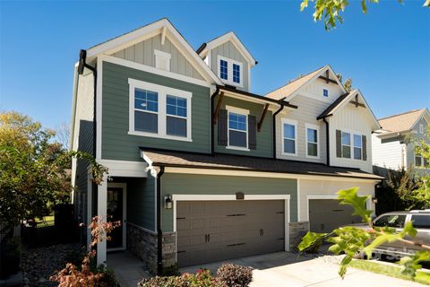 2523 Lola Avenue Charlotte NC 28205