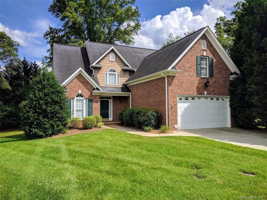 Beautiful All Brick Home on Cul-De-Sac Lot.  Open Floor Plan Featuring Master On Main, Formal Dining, 2-Story Great Room & Gleaming Hardwood Flooring Through Out on Main. Kitchen has Corian Counter Tops, Plenty of Cabinets, Pantry & Breakfast Nook. Tons of Character w/the Vaulted Ceilings, Double Trey in Master, Heavy Crown Moldings & Catwalk.  Bonus Room Could be 4th Bedroom.  2-Car Garage, Central Vacuum, Security System & Full Irrigation.  Conveniently Located to Shopping, Dining & I-77.