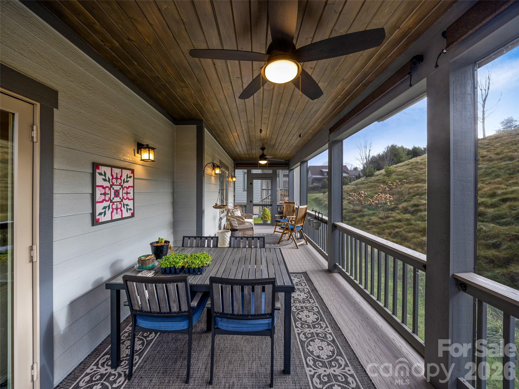 Cummings Cove - Residential