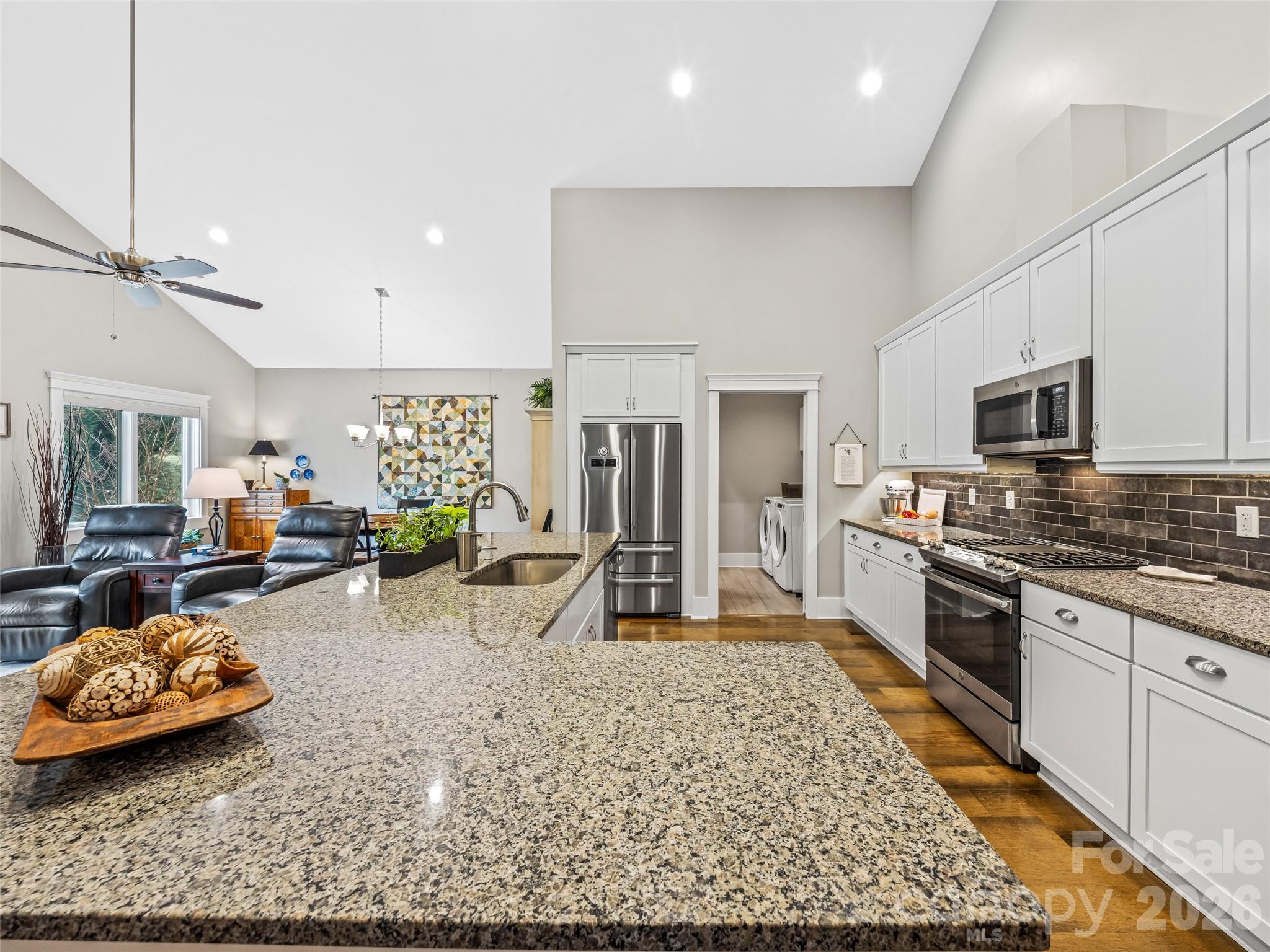 Cummings Cove - Residential