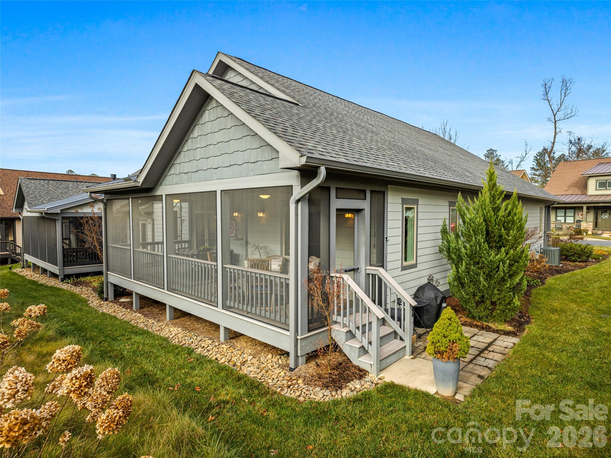 Cummings Cove - Residential