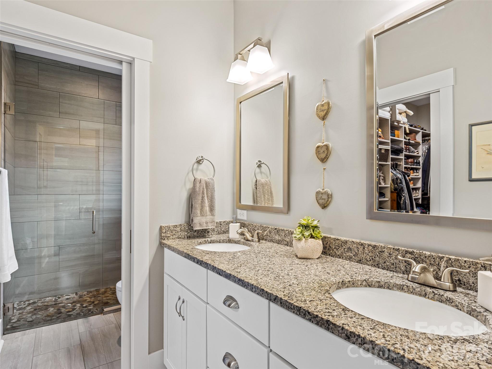 Cummings Cove - Residential