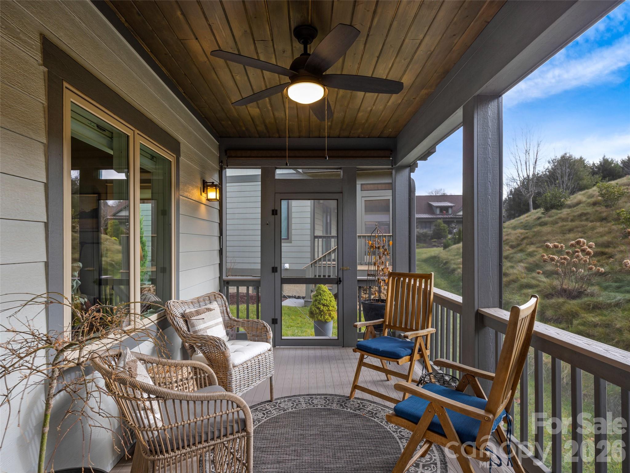 Cummings Cove - Residential