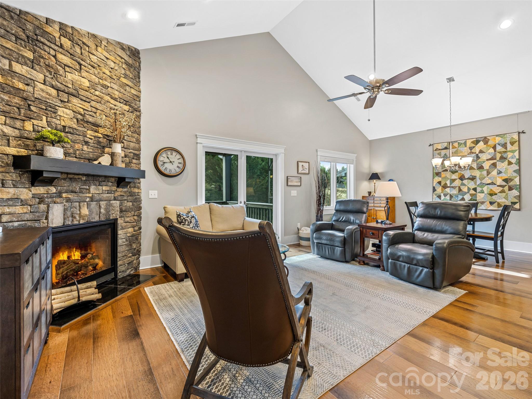 Cummings Cove - Residential