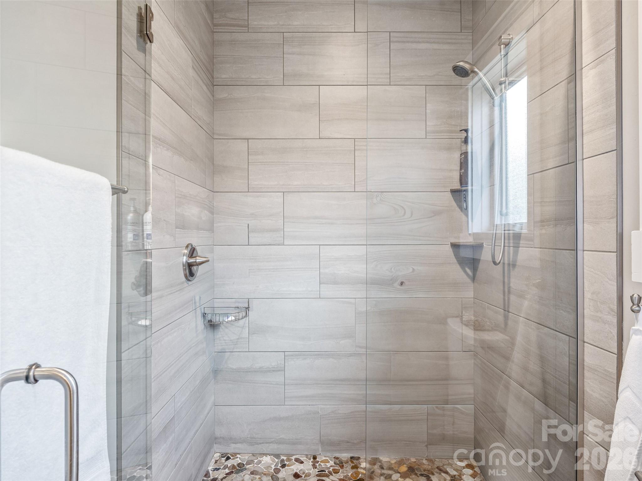 Cummings Cove - Residential