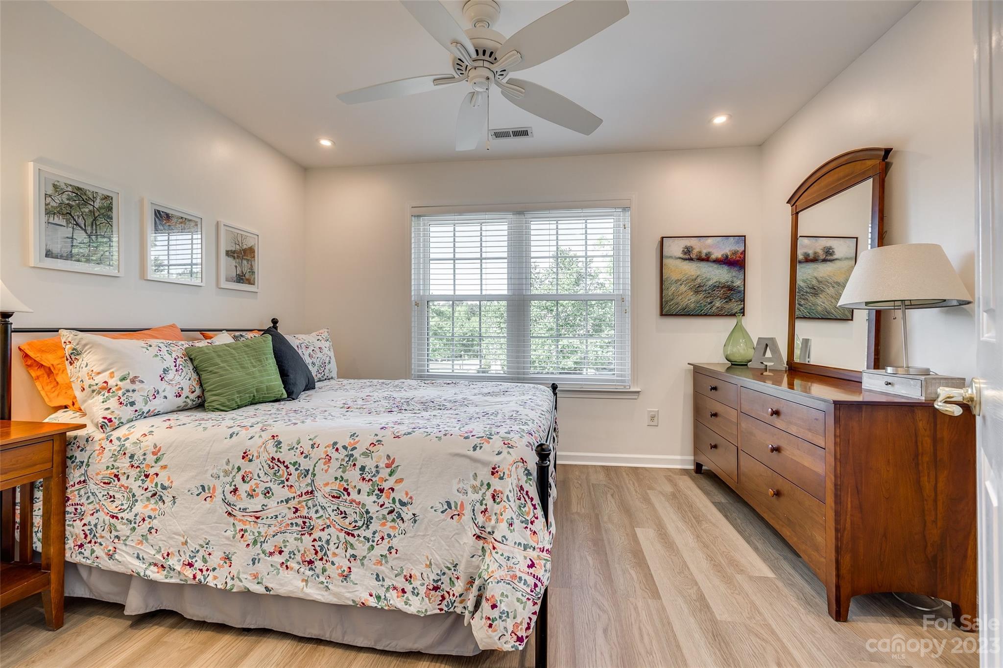 Thornblade Hills - Residential