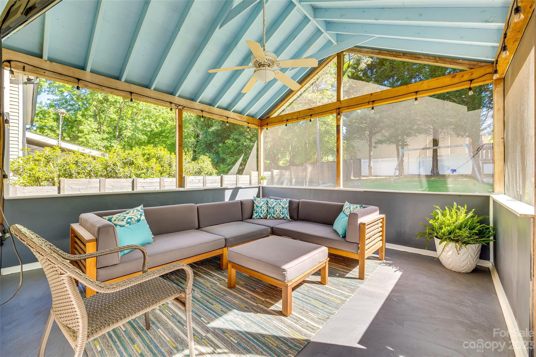 Thornblade Hills - Residential