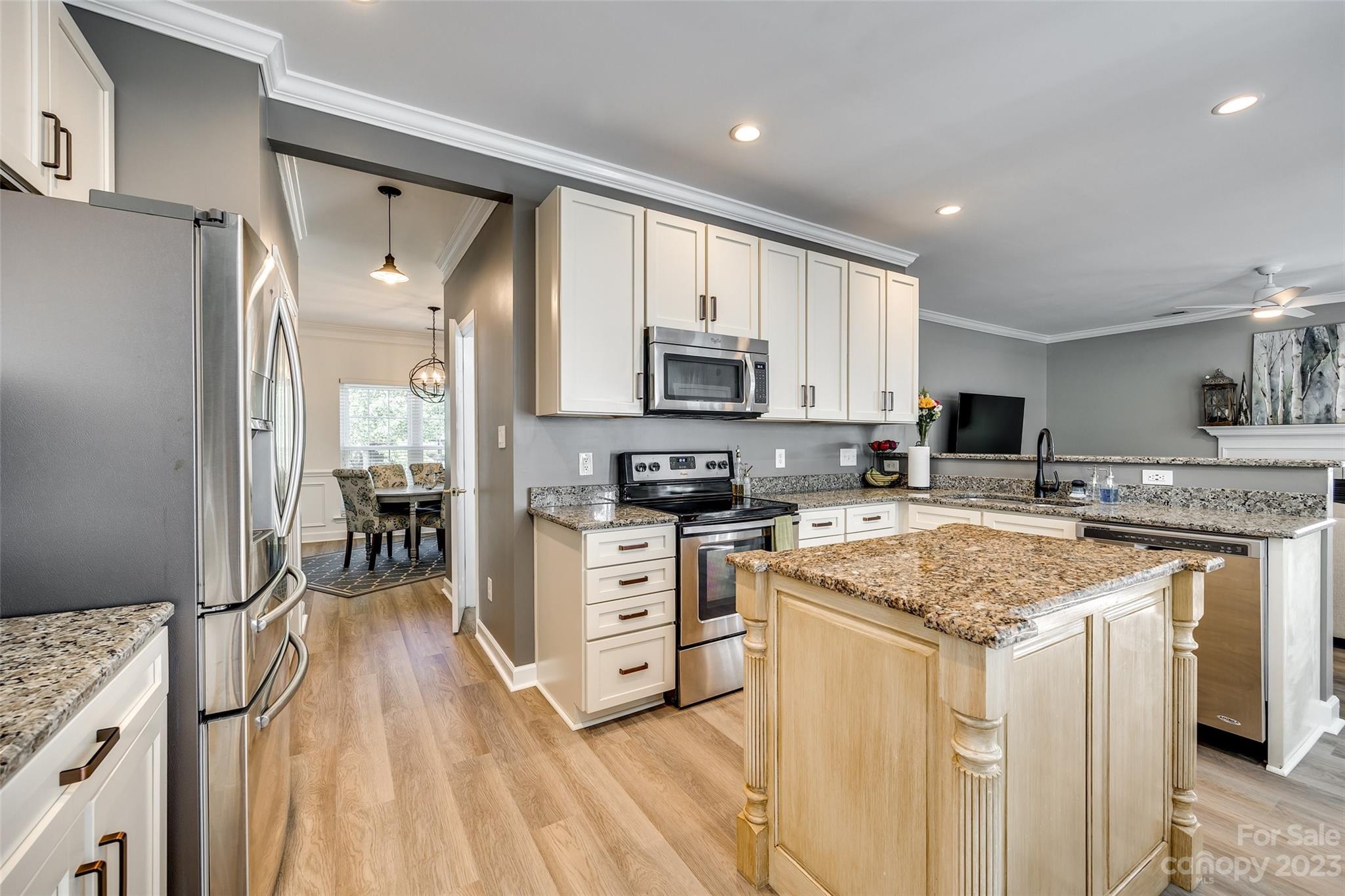 Thornblade Hills - Residential