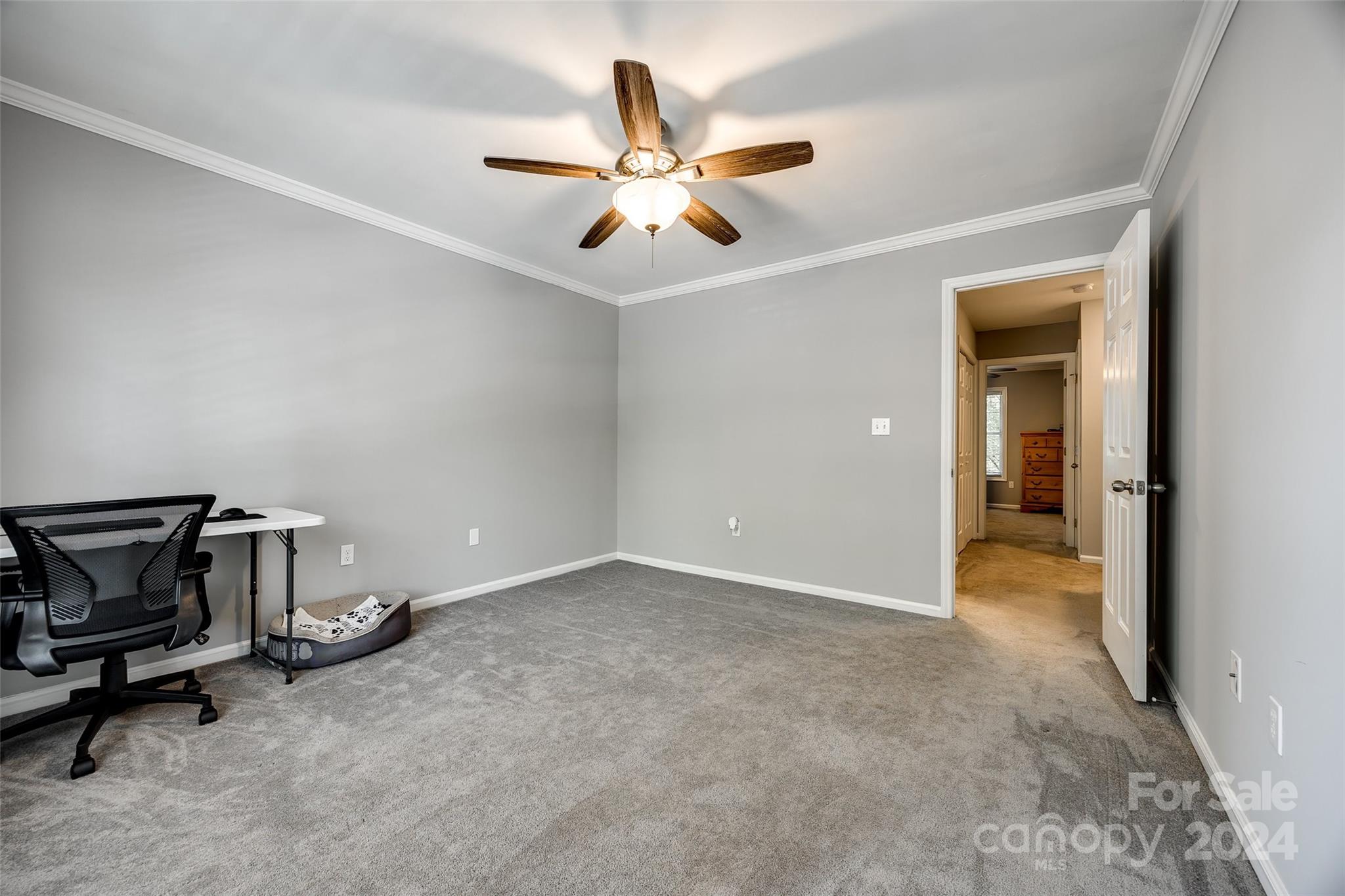 Manor Lake - Residential