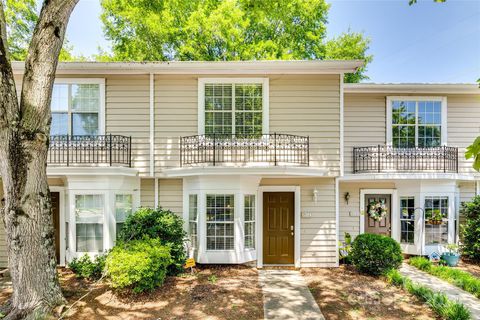 Photo for 204 Heritage Parkway