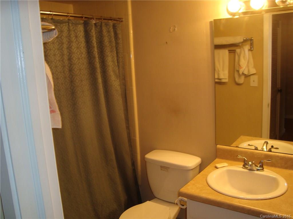 Myers Park - Residential Lease