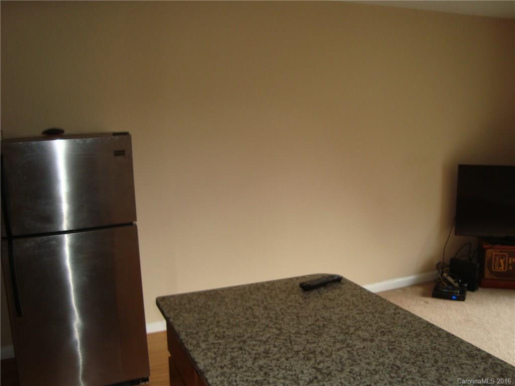 Myers Park - Residential Lease