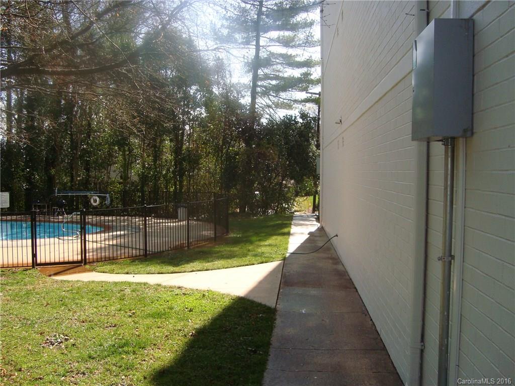 Myers Park - Residential Lease