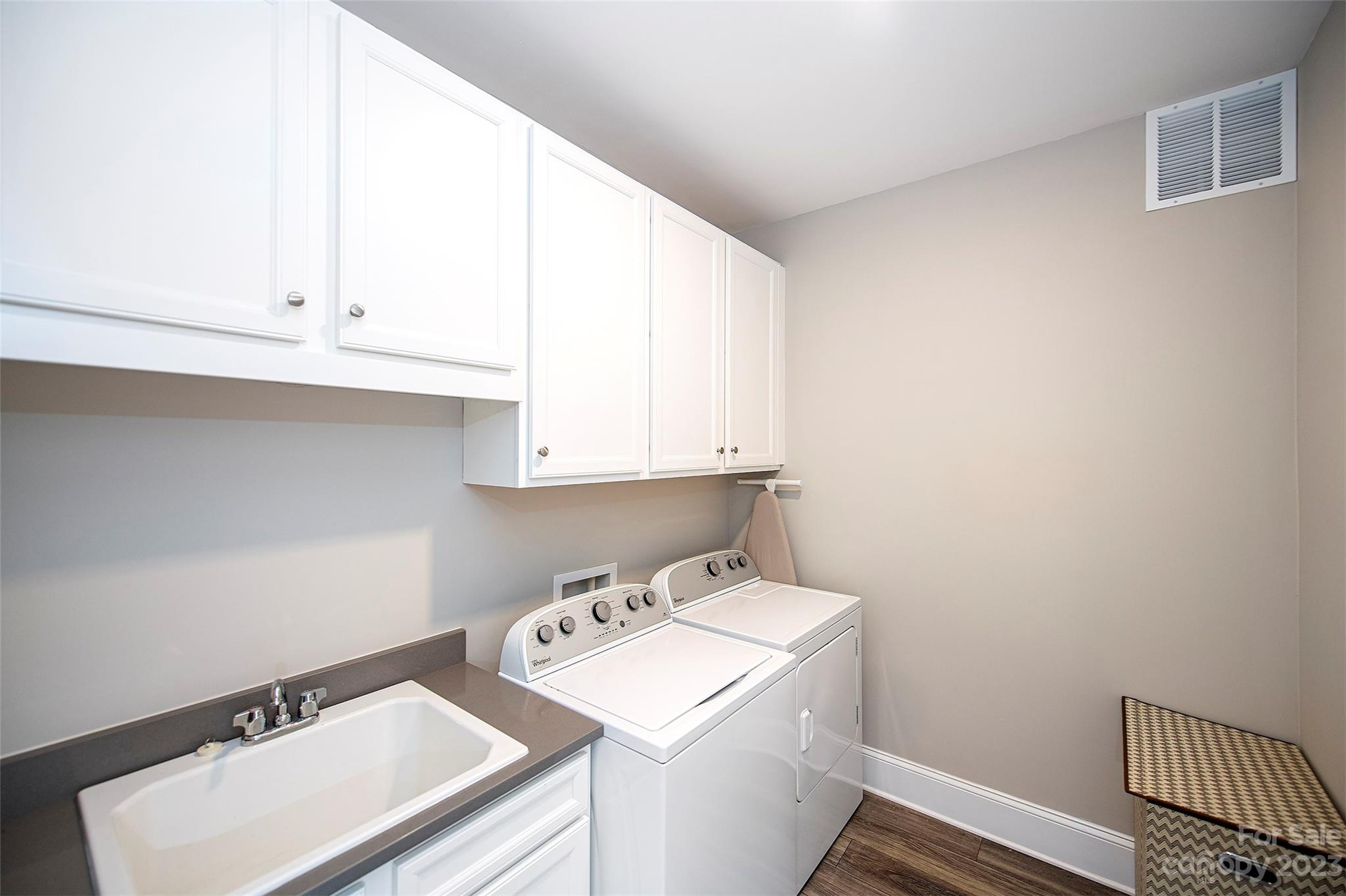 Handsmill on Lake Wylie - Residential