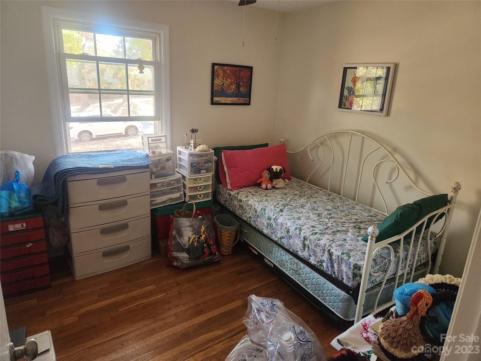 Dunwoody Acres - Residential