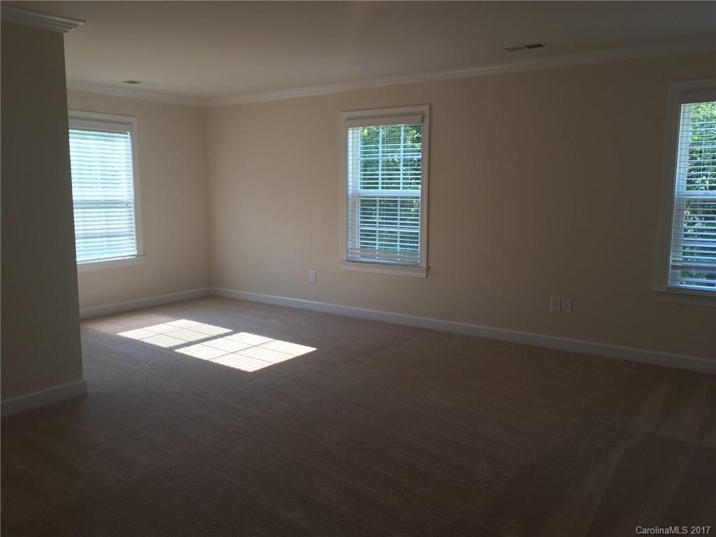 Southern Trace - Residential