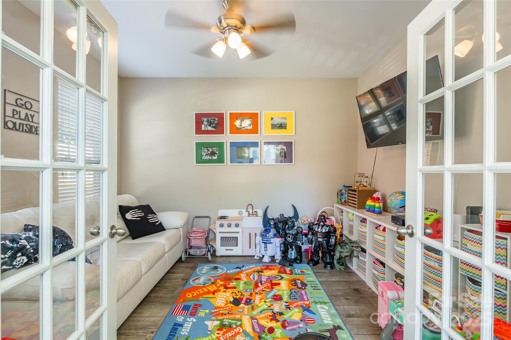 4830 Samuel Pinckney Drive