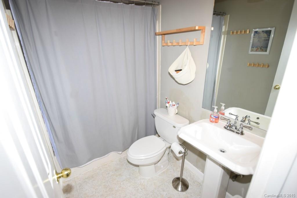 Chestnut Lake - Residential