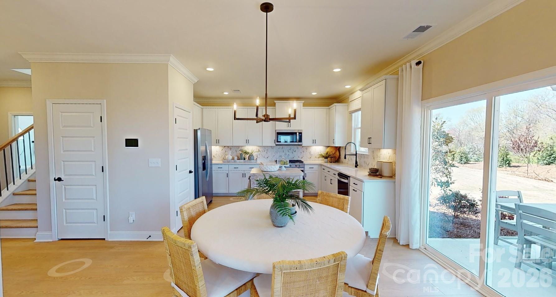 Wellington Pointe - Residential