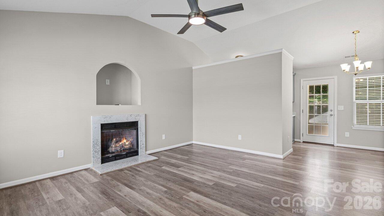 Stewarts Glen - Residential