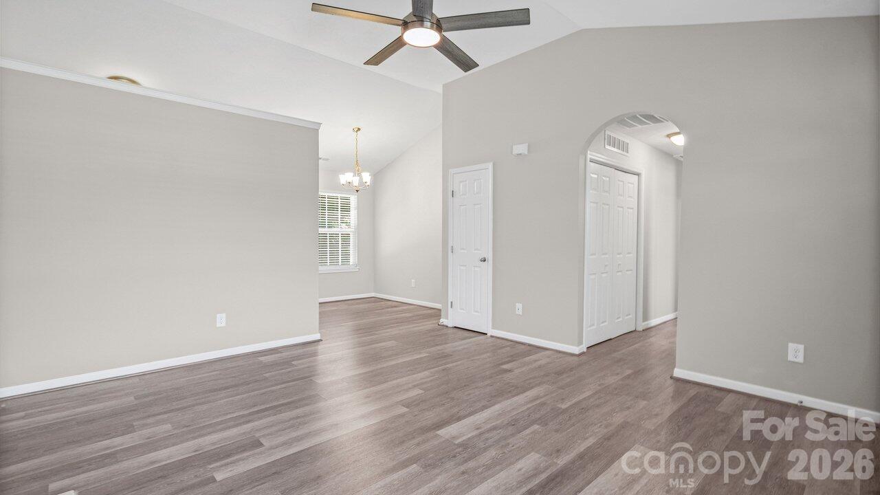 Stewarts Glen - Residential