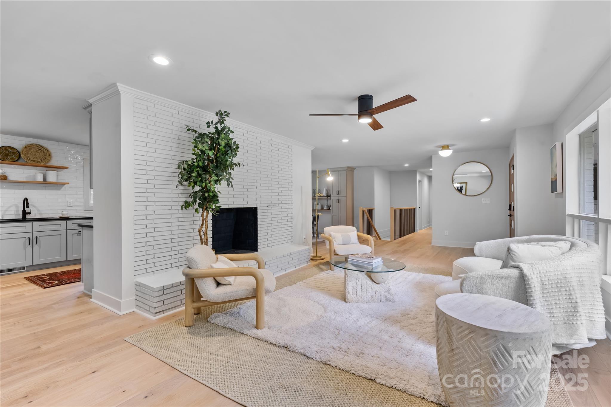 1408 Burtonwood Circle