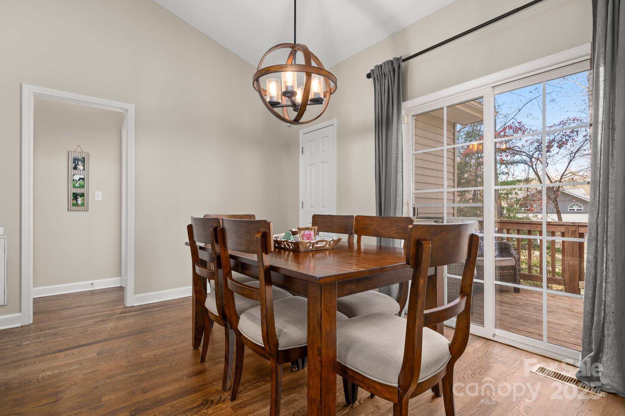 Cottages at Toms Hill - Residential